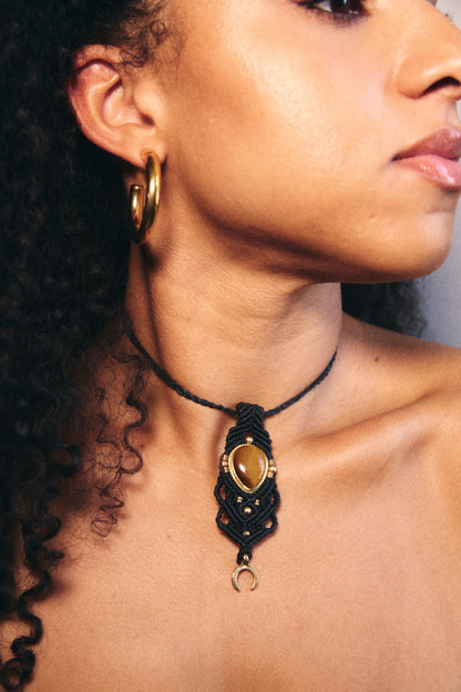 COLLANA: LUNA DEL CORAGGIO